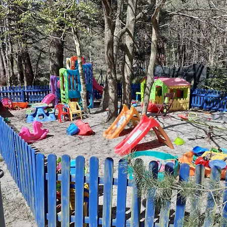 ゲストハウス Zagajnik デンプキ